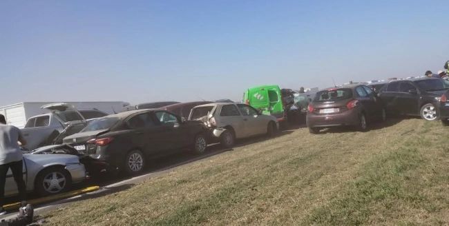 Autopista Rosario - Córdoba: impresionante choque involucró a 40 vehículos
